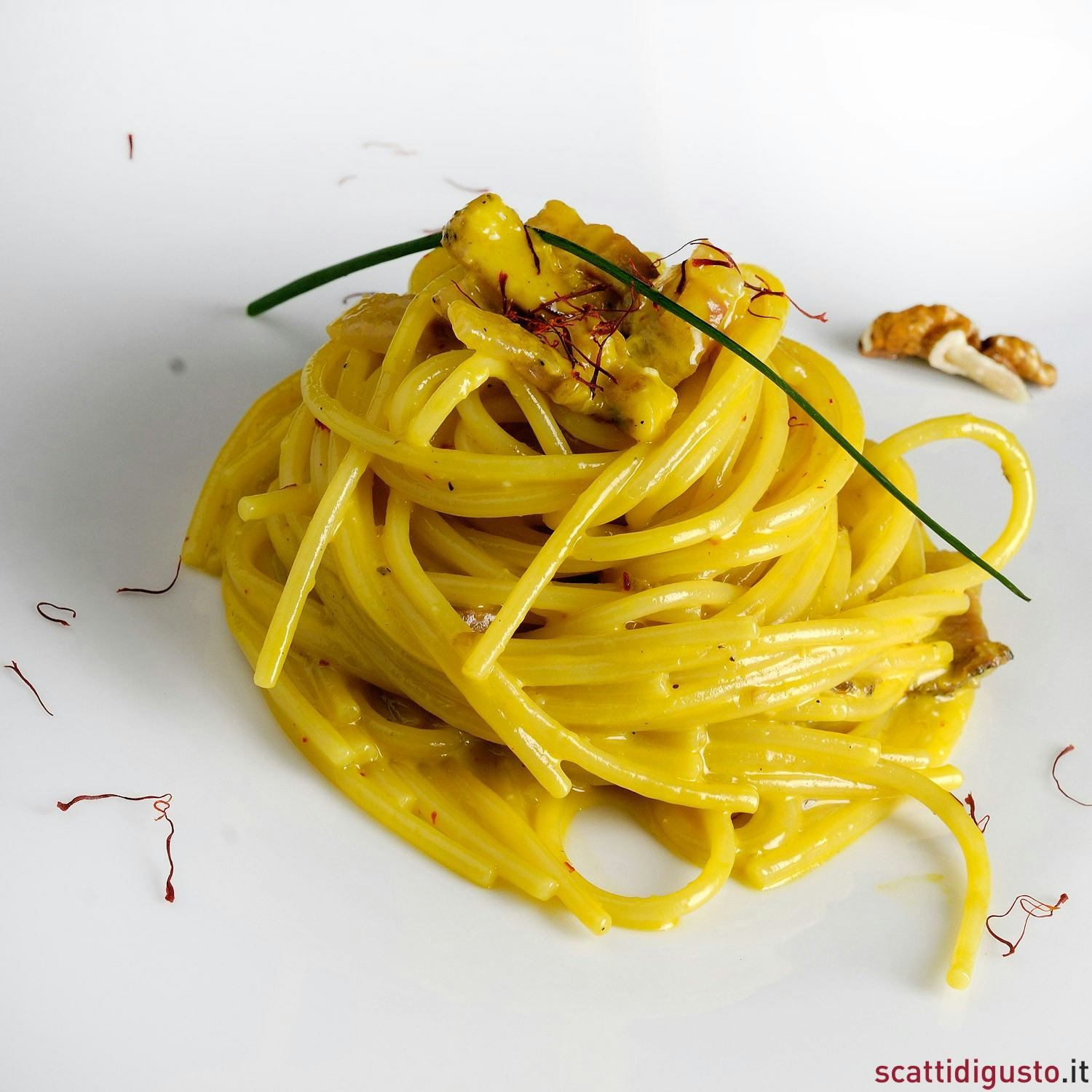 La ricetta da copiare: Carbonara di zafferano dell’Aquila