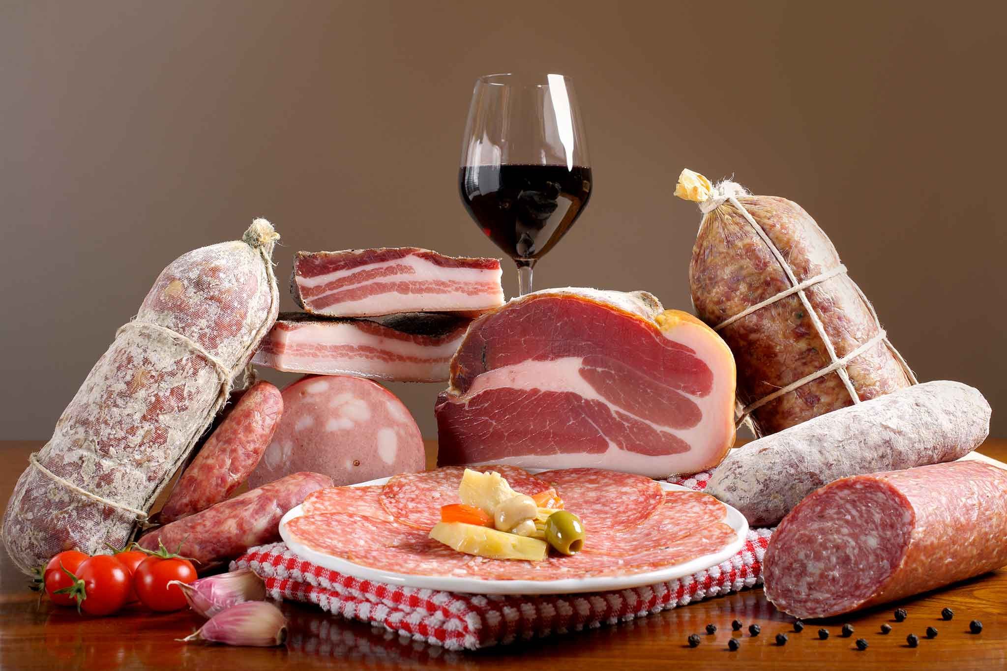 I vini migliori da abbinare ai salumi: la guida per non fare errori