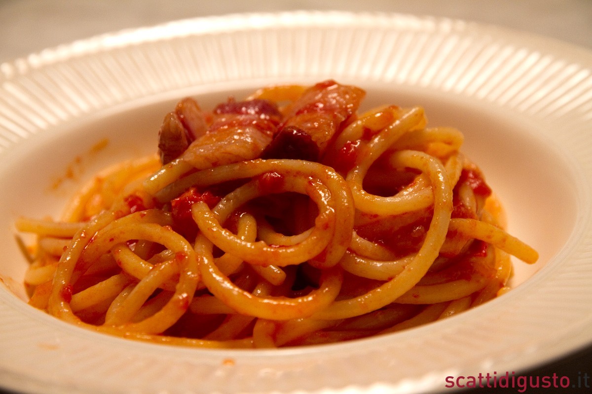 Come fare la amatriciana classica che solo a Roma sanno fare