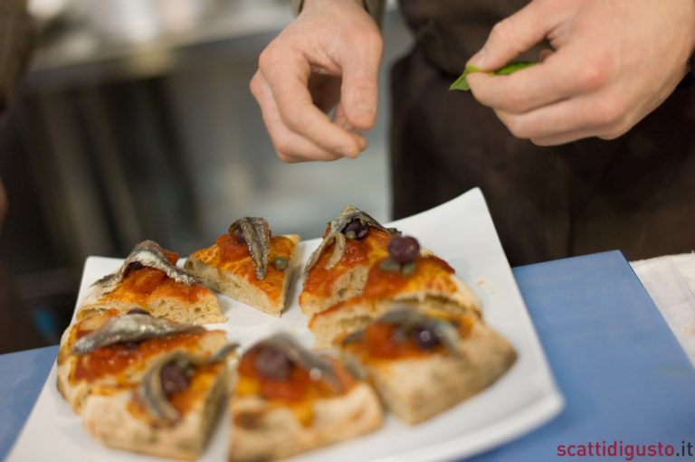 Il miglior vino per la pizza è il Lambrusco