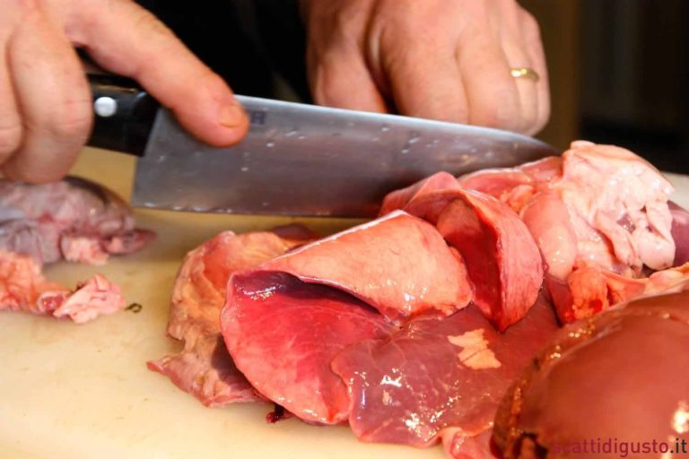 Pranzo di Pasqua. La ricetta perfetta dello chef: coratella di agnello con i carciofi