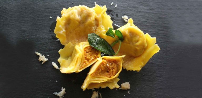 I migliori tortelli di zucca con la mostarda li prepari con questa ricetta