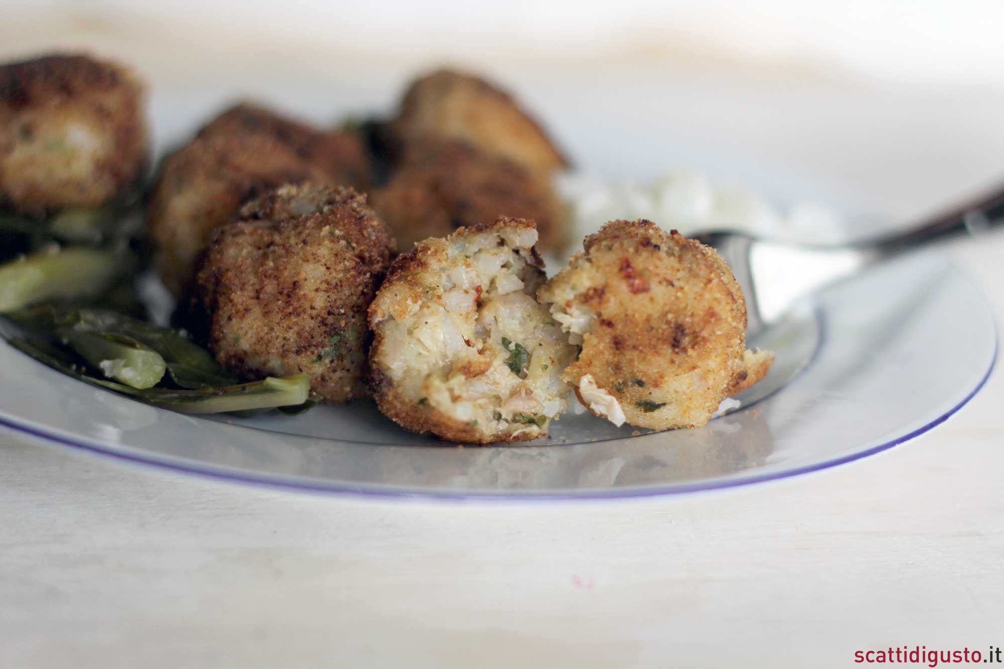 Polpette fritte di riso e cavolfiore, la ricetta