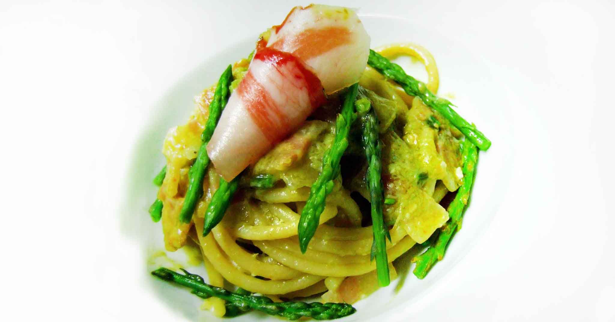 Carbonara. La ricetta di stagione con gli asparagi selvatici