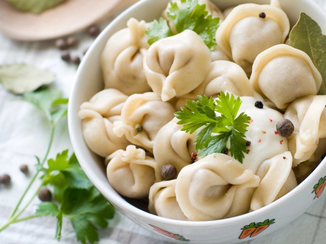 pelmeni-russi