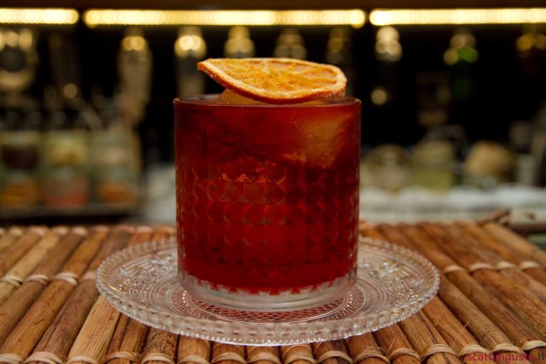 Lezioni di cocktail. Japaroni, ovvero il Negroni alla giapponese