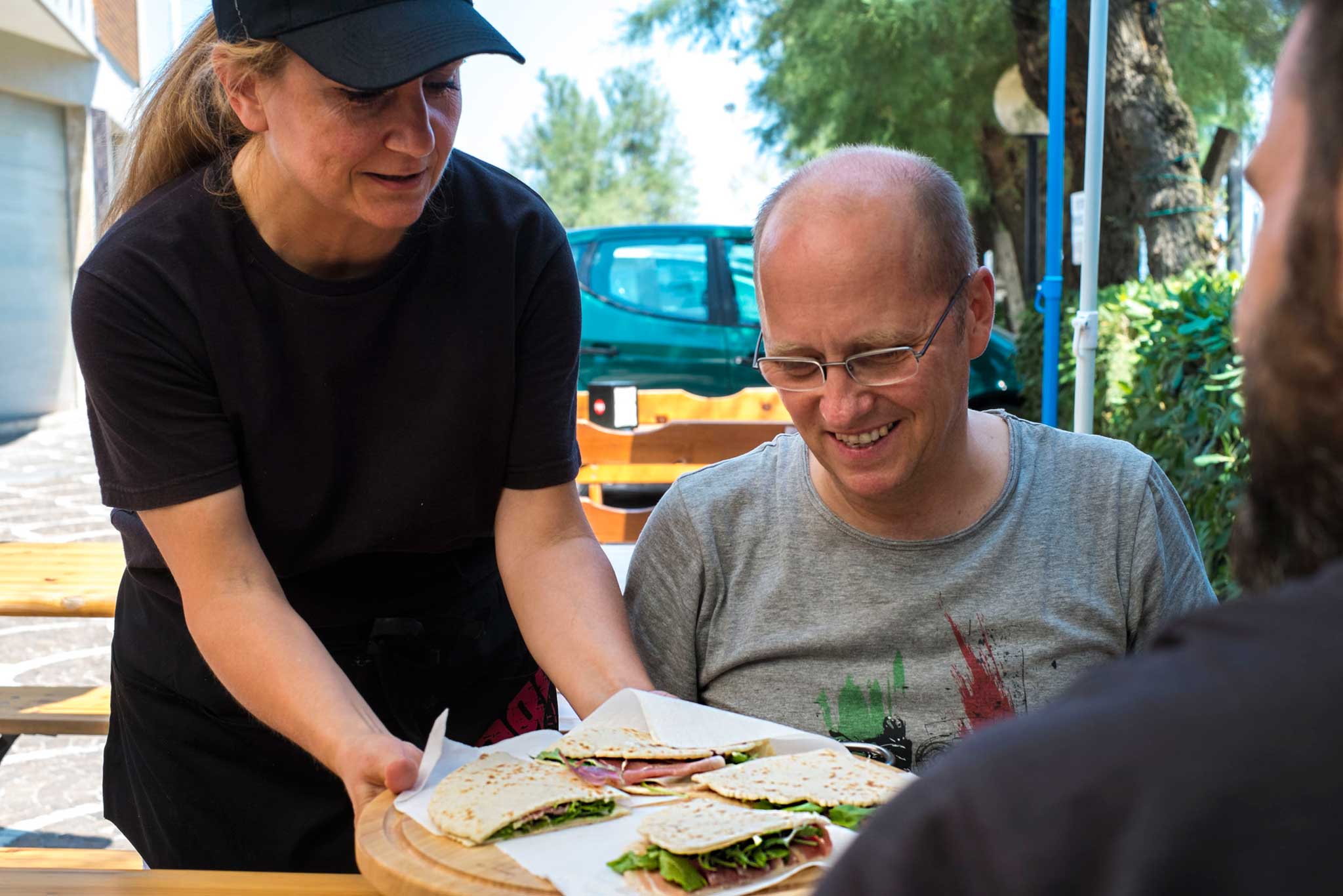 menu di ferragosto in spiaggia: piadina