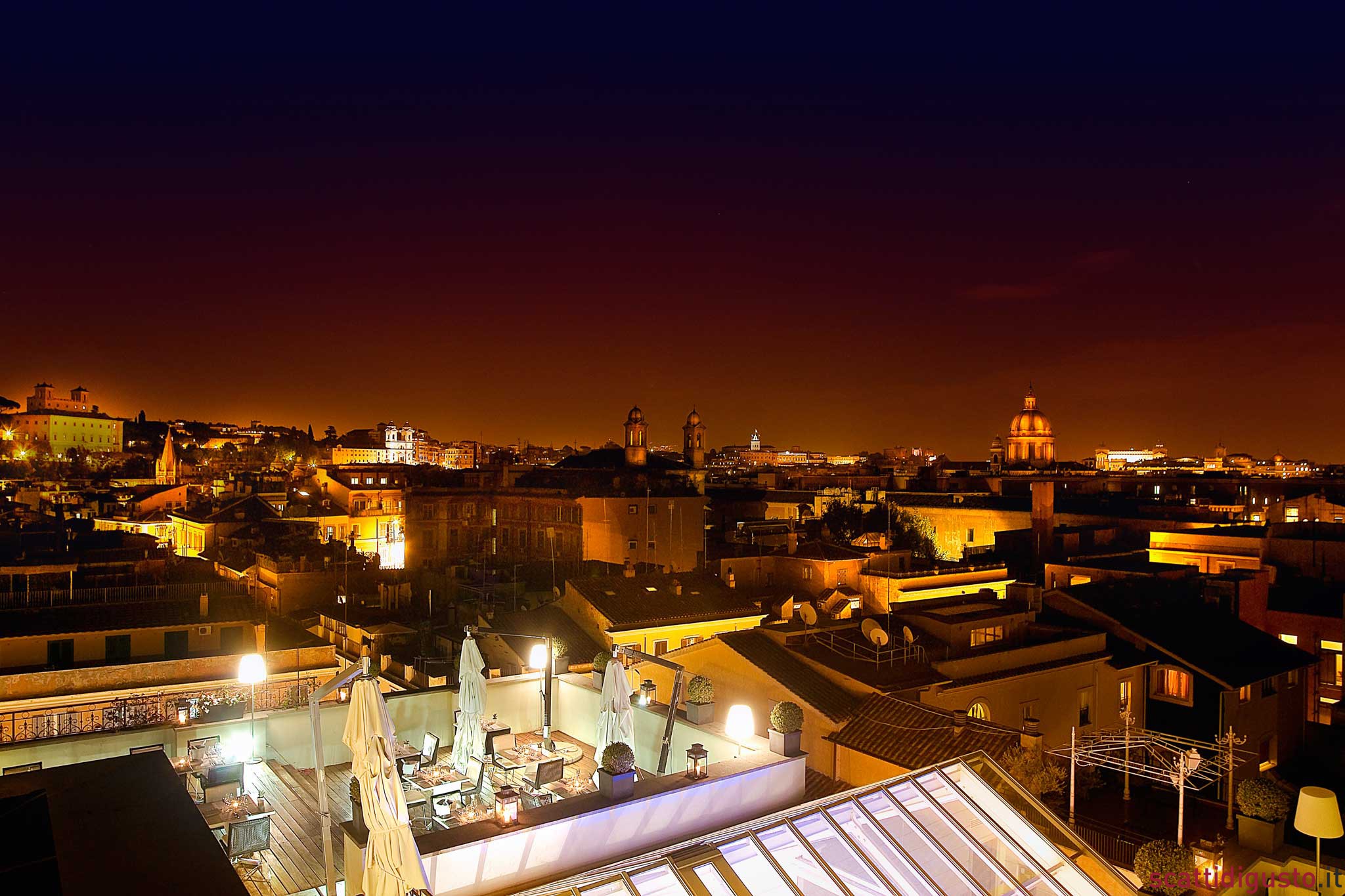 Roma. Guardare stelle cadenti dal roof garden di un ristorante stella Michelin