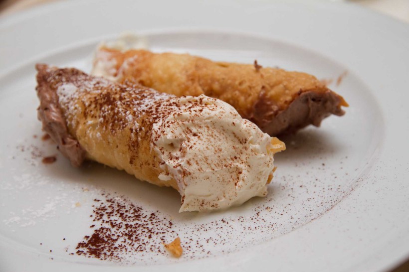 cannoli cilentani il rosso e il mare acciaroli