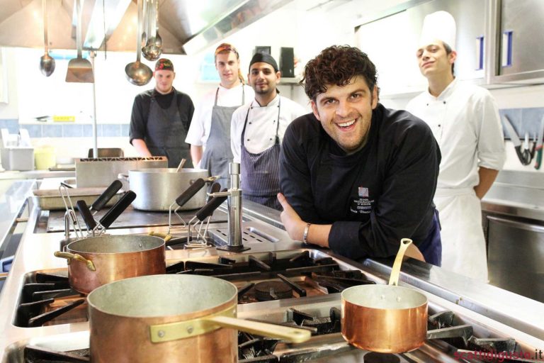 La ricetta perfetta dello chef: conserva di pomodoro di Ilario Vinciguerra