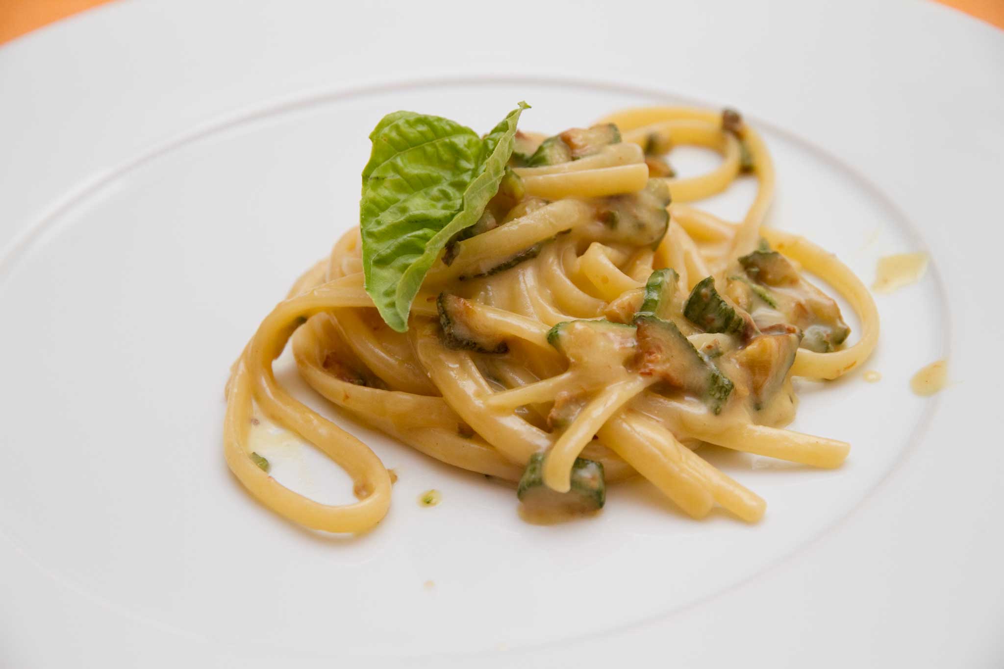 Linguine alle zucchine, spaghetti alla Nerano