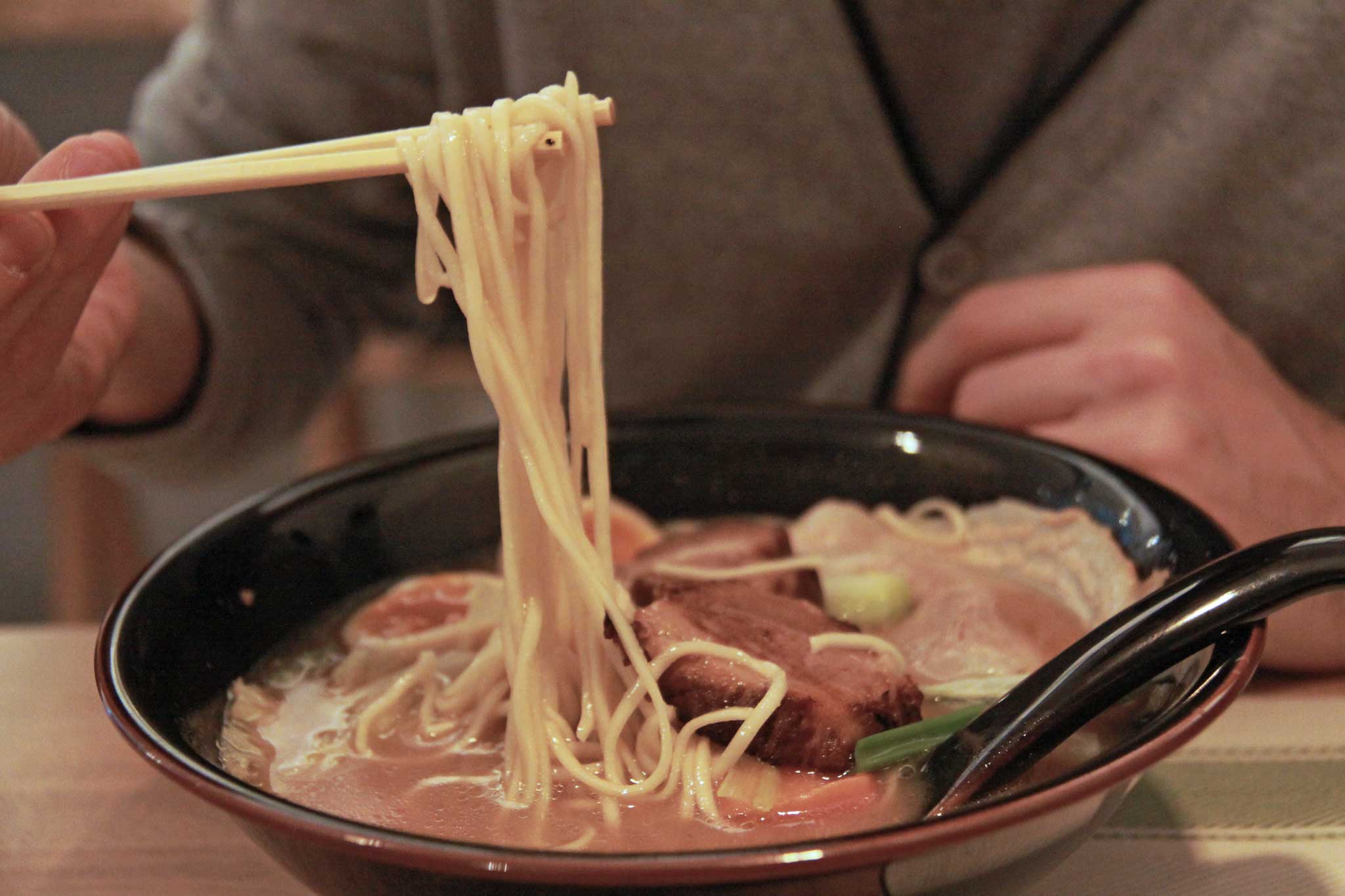 Milano. Zazà Ramen apre in via Solferino e fa del ramen l&#8217;unico cavallo di battaglia