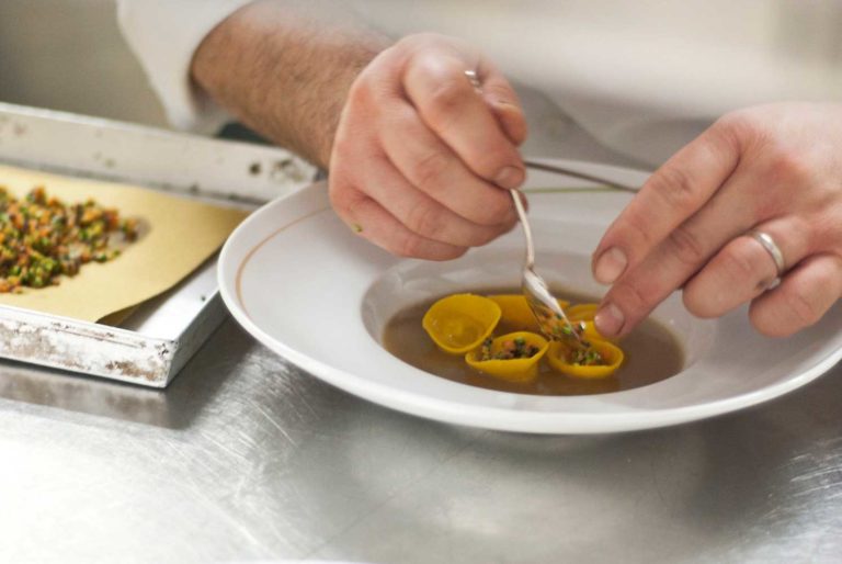 Menu di Natale. La ricetta dei tortelli di cinta senese di Valeria Piccini