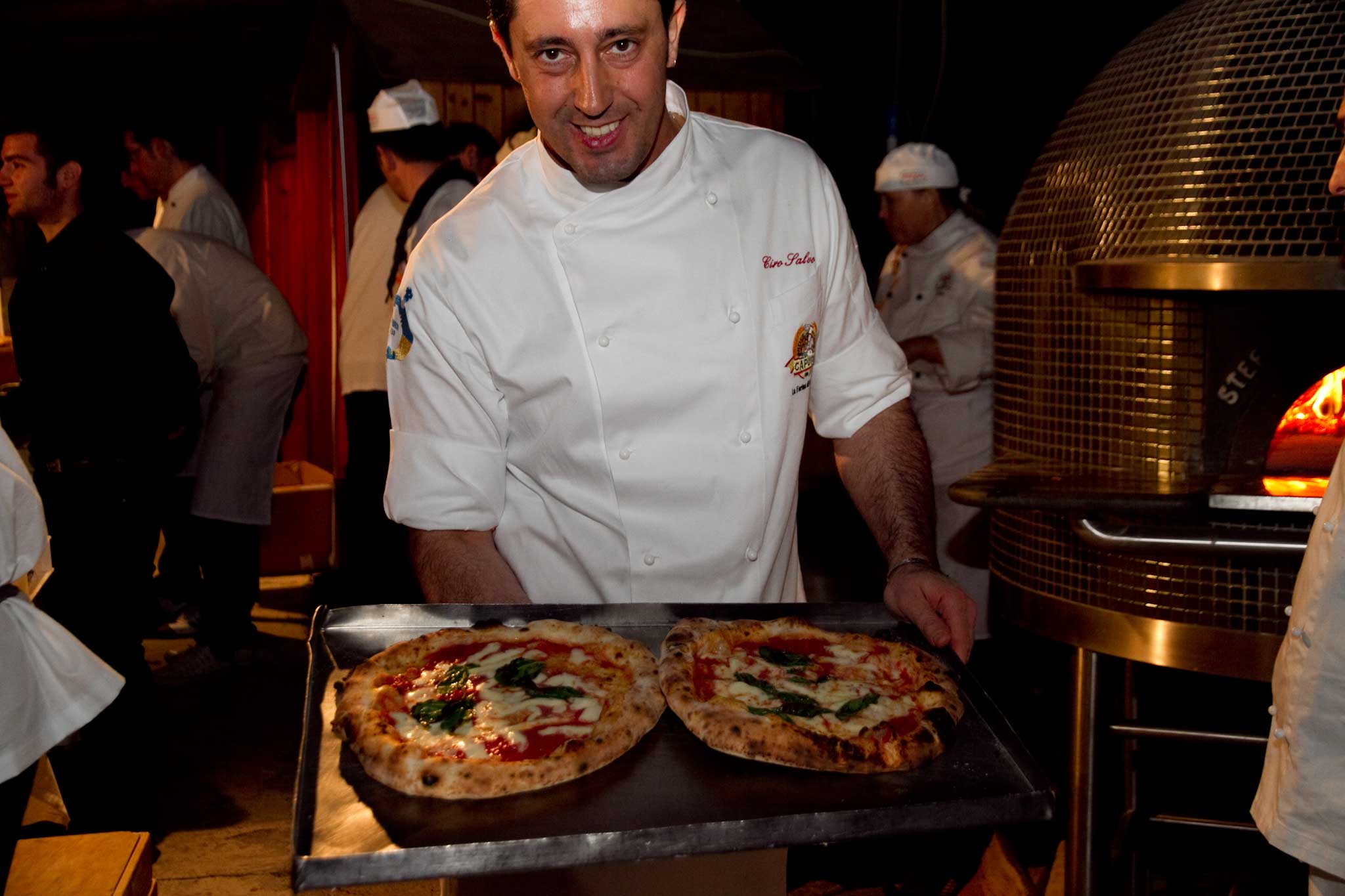 Ciro Salvo, pizzaiolo tra i migliori d&#8217;Italia, apre a Napoli la pizzeria 50 Kalò