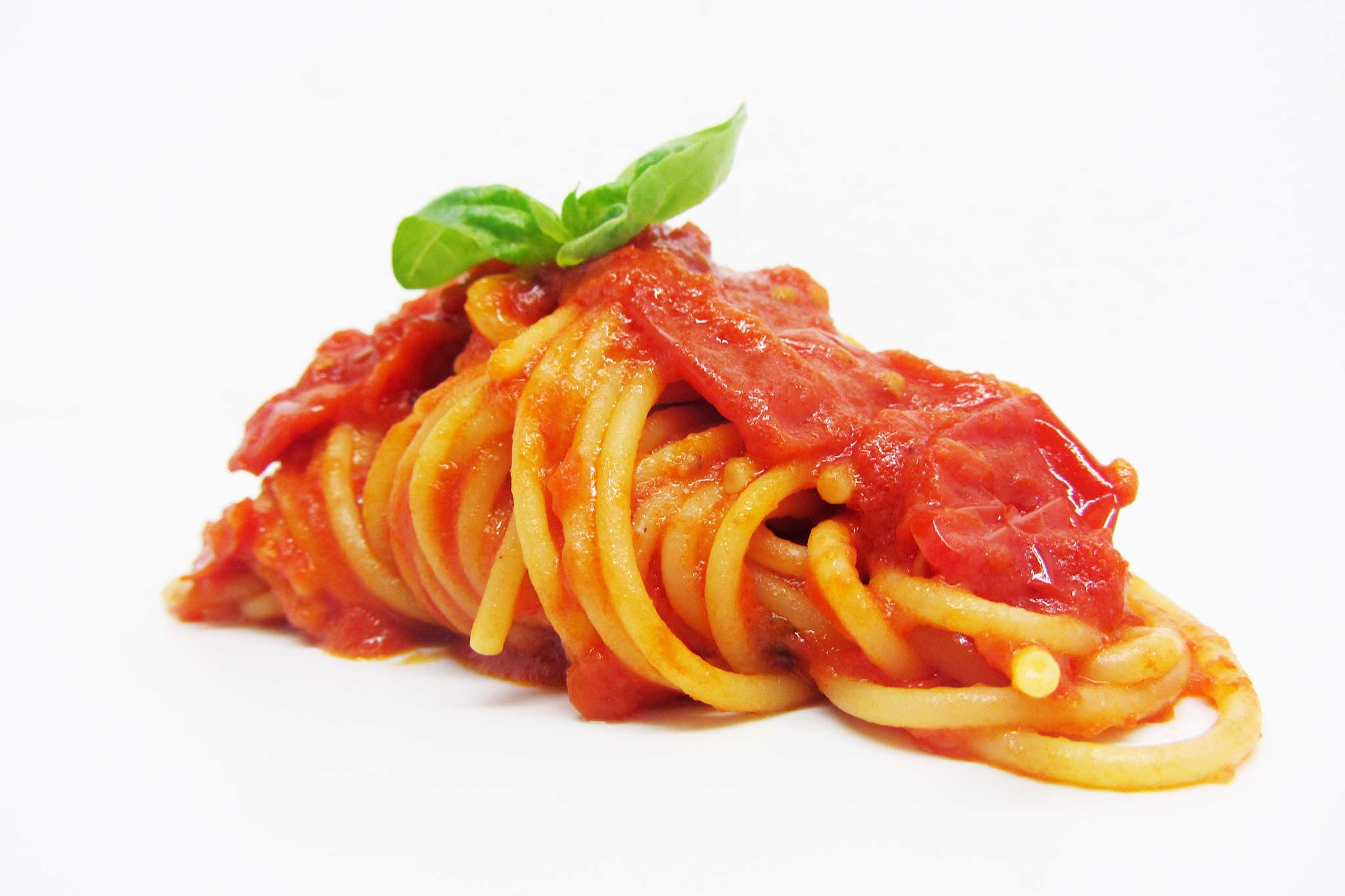 Spaghetti al pomodoro, la ricetta di Gennaro Esposito