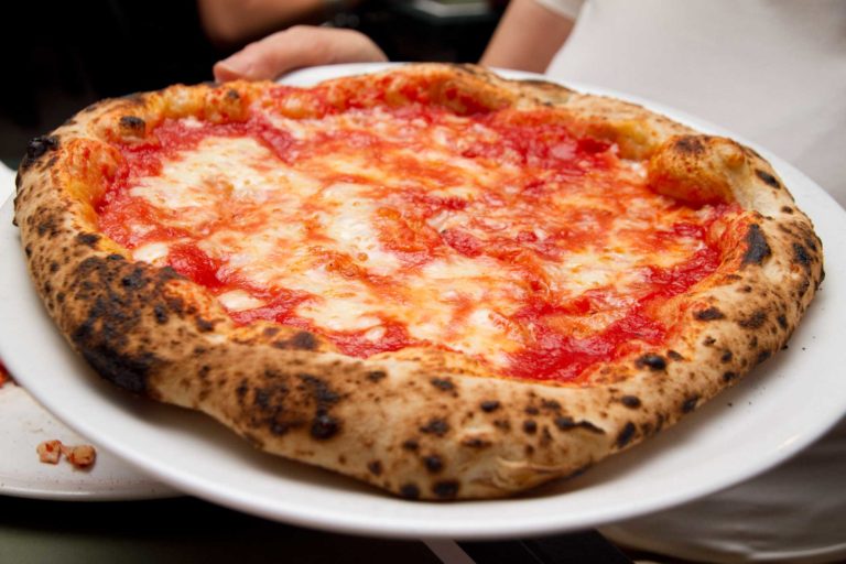 Campionato della Pizza. Roma, Sforno vs Pepe Nero cioè forno a legna vs forno a gas