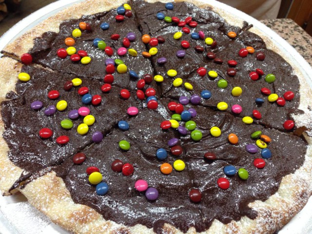 pizza cioccolato smarties