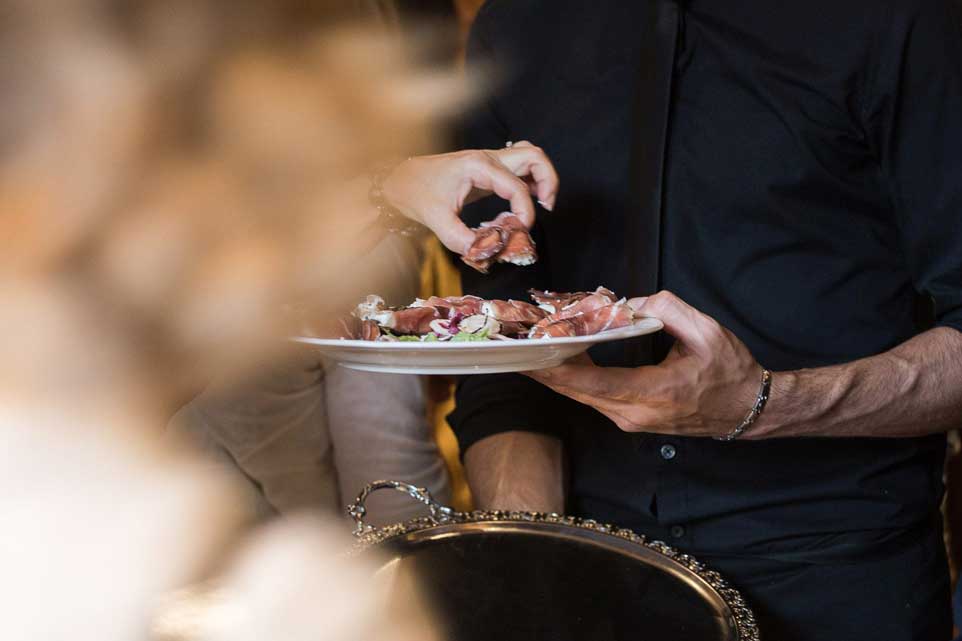 Milano. Nuove aperture a suon di pizza napoletana, würstel e canederli