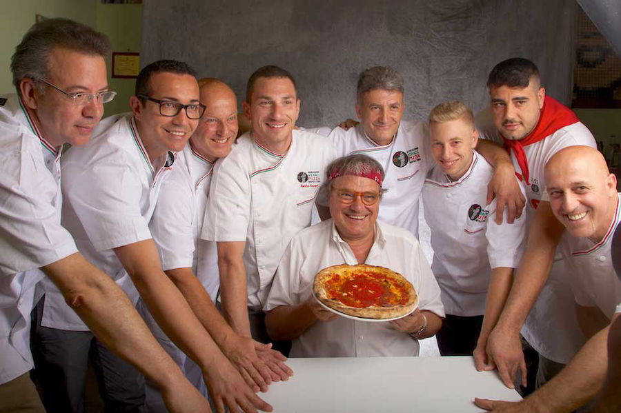 Tutto quello che c&#8217;è dietro la pizza di Oliviero Toscani