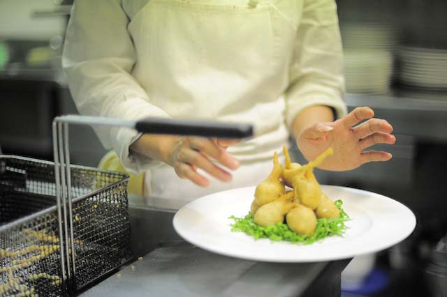 Milano. Osteria I Valtellina per mangiare sciàtt e pizzoccheri all&#8217;aperto