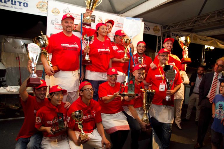 Pizza. Tutte le foto dei vincitori del Campionato Mondiale 2015