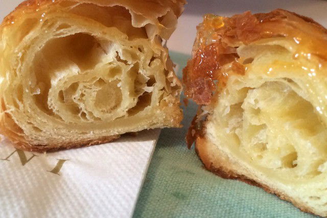 brioche Savini Milano vuota