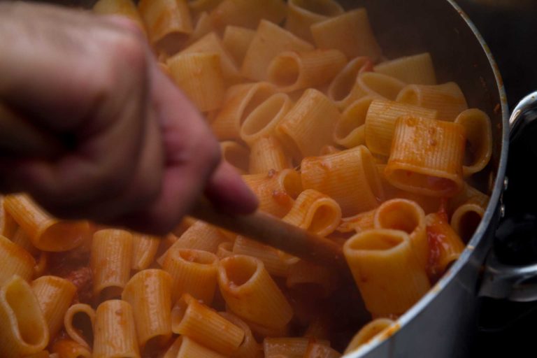 Pasta Rummo ce la fa e finisce nei piatti delle mense scolastiche italiane