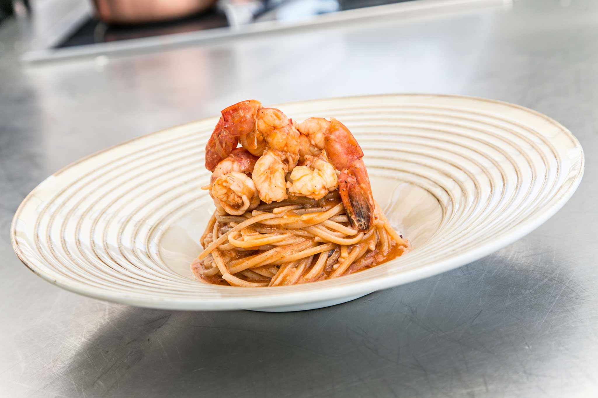 Milano. All&#8217;Osteria con Vista si mangia benissimo nonostante il panorama