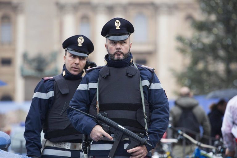 Roma. La paura degli attentati svuota i ristoranti