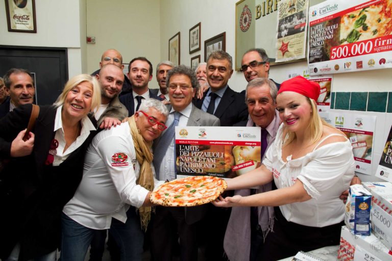 La pizza napoletana è l&#8217;unica candidata italiana per Unesco