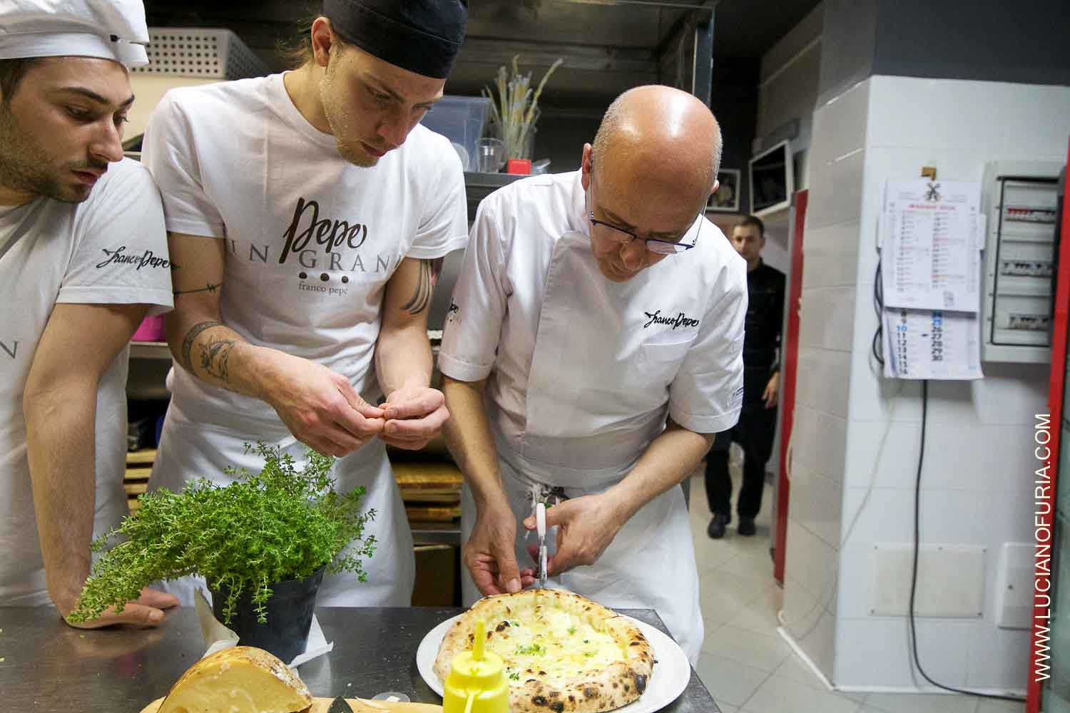 Pizza in Cilento. Franco Pepe al Mister Marlin di Acciaroli con il figlio Stefano e Da Zero apre ad Agropoli