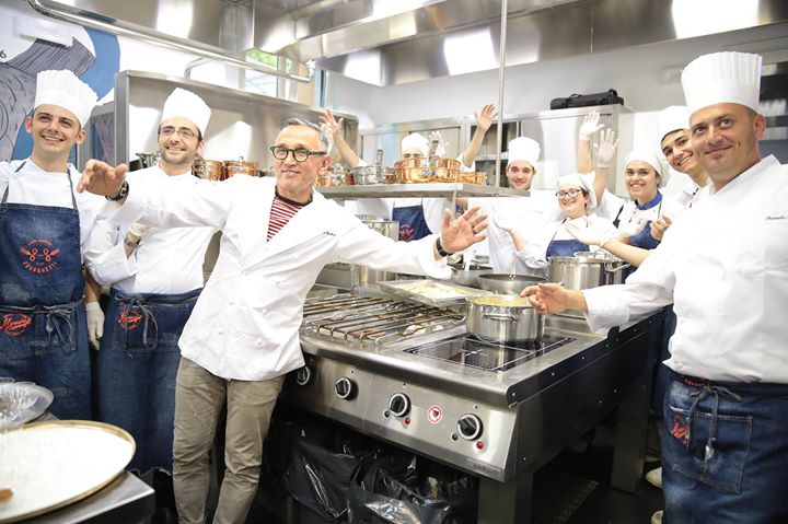 Fourghetti: nei guai con il fisco il ristorante dove lavorava Bruno Barbieri