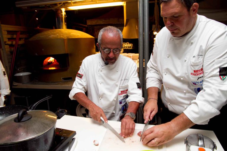 Ricette: polpo al ragù estivo di mare per condire i paccheri