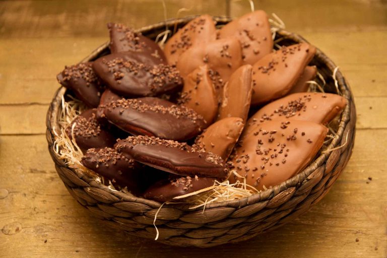 Dolci di Natale: 63 ricette tradizionali di ogni regione italiana