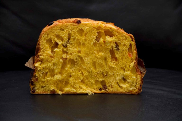 Gli 11 panettoni a Milano ancora più buoni con Panettone Sospeso