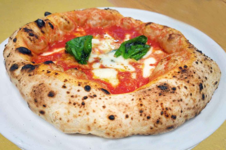 Roma. I prezzi delle pizze di 10 imperdibili pizzaioli alla Città della Pizza