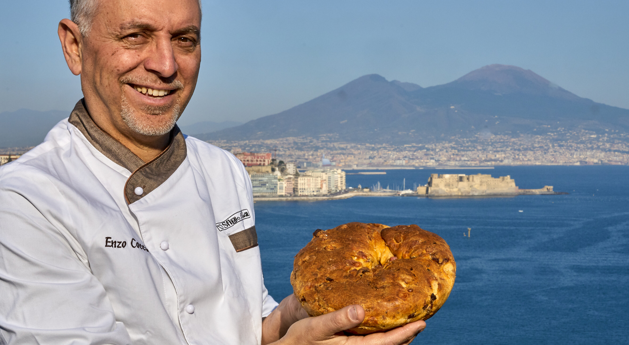 Pizza + casatiello: Enzo Coccia si inventa il pizzatiello per Pasqua