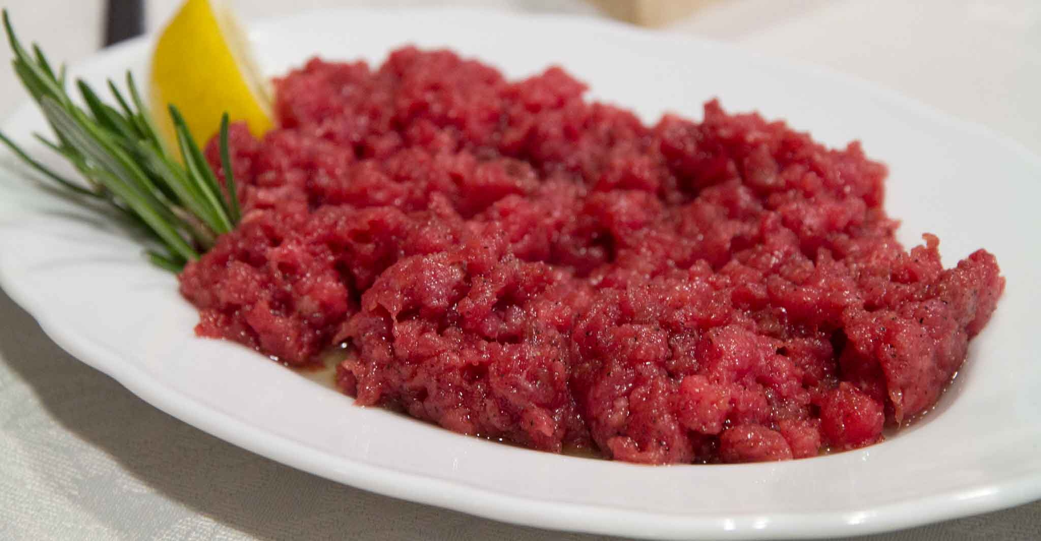 Carrù. Osteria del Borgo per mangiare la cucina piemontese a prezzi strepitosi