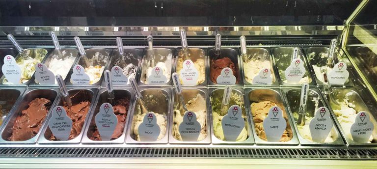 Nella classifica delle migliori gelaterie artigianali d&#8217;Italia c&#8217;è una gelateria stellare