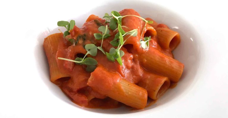 Scarpariello. La ricetta del sugo per una scarpetta ad alto tasso di godimento