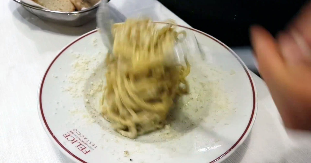 A Milano arriva la cacio e pepe di Felice al Testaccio che apre in via del Torchio