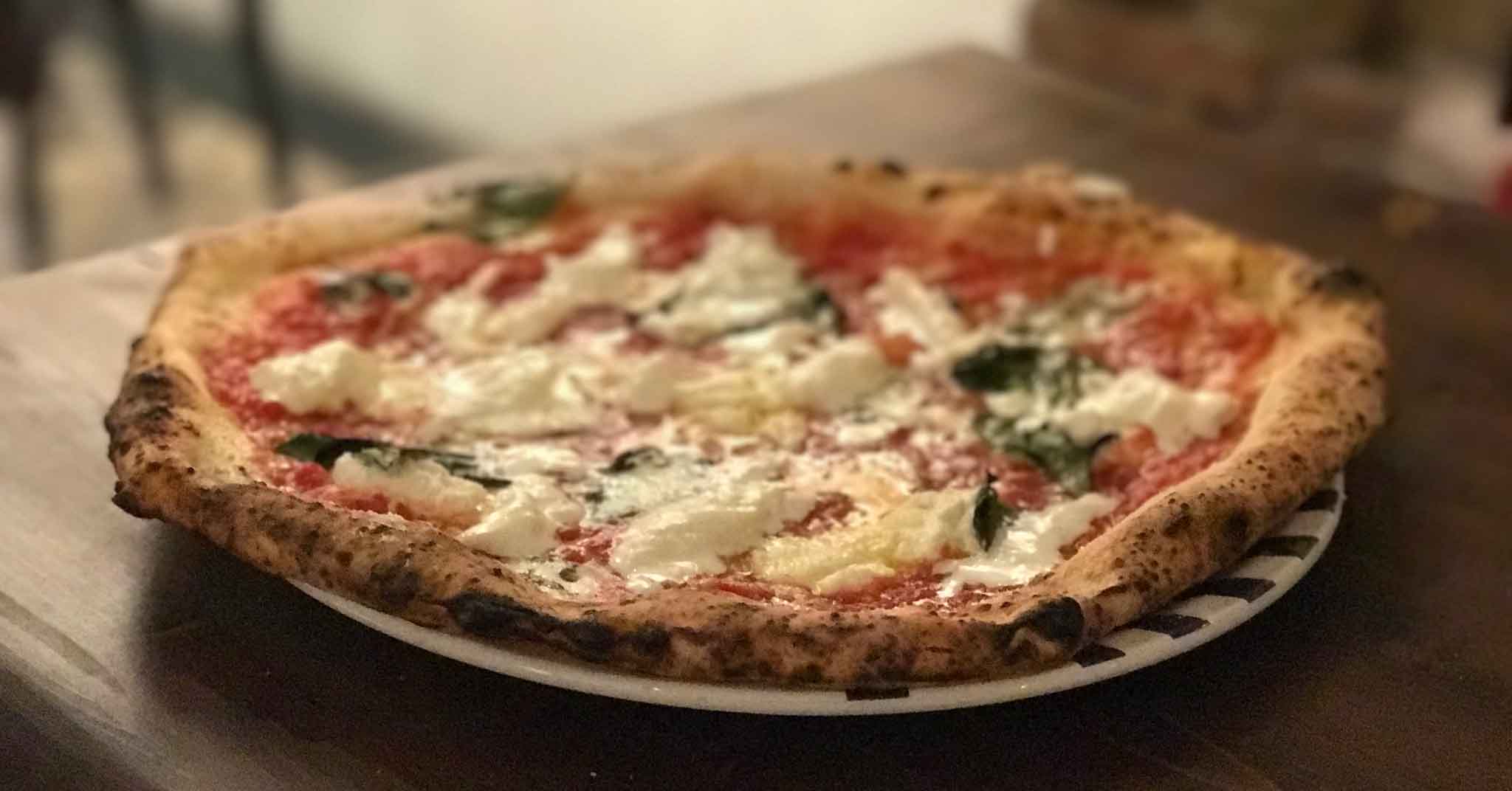 La Pizza della Settimana: Quattro Latti di Gino Sorbillo