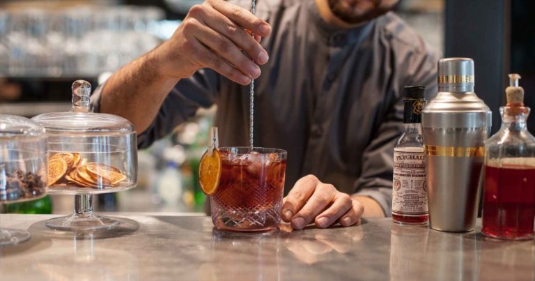 Milano. I cocktail rivisitati di Mattia Pastori al Babitonga: l&#8217;Americano