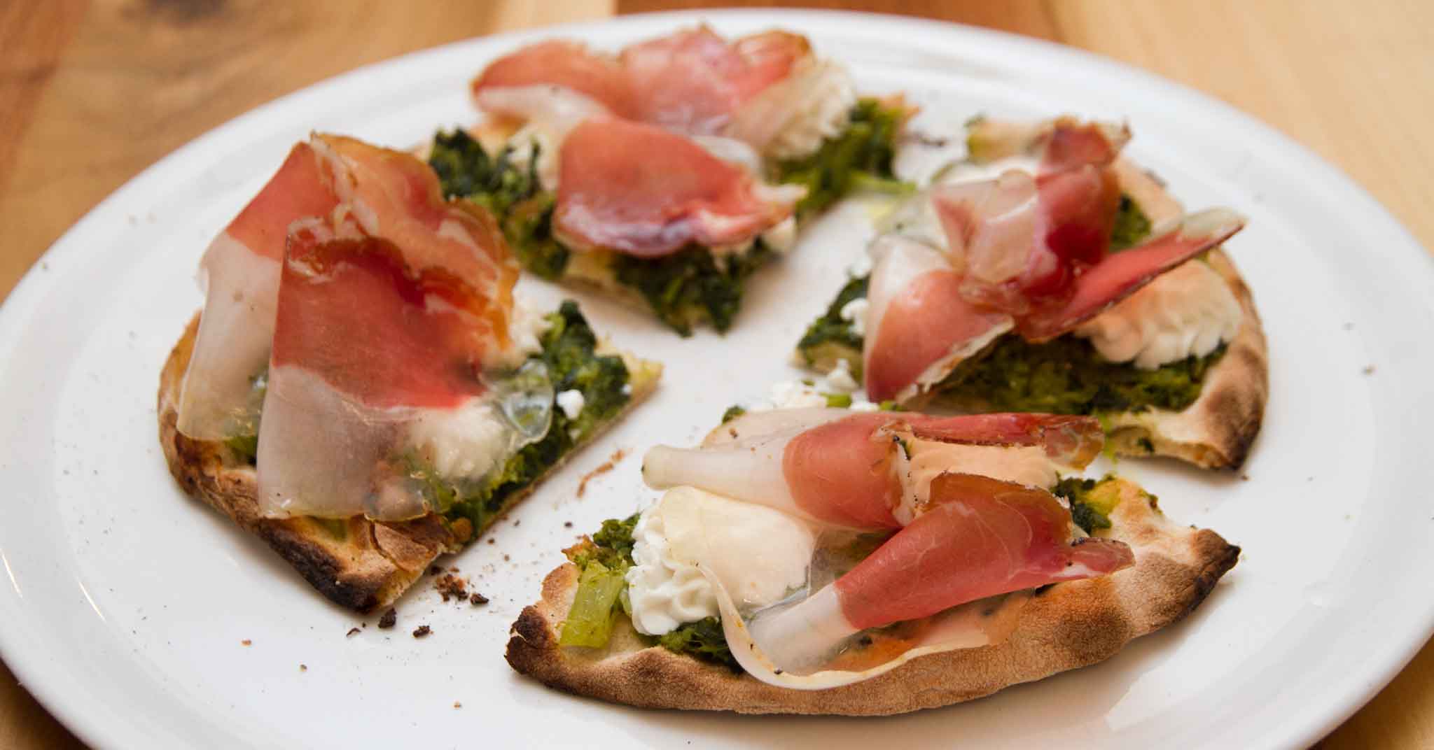 Roma. La super pizza di In Fucina che è più di una semplice pizzeria