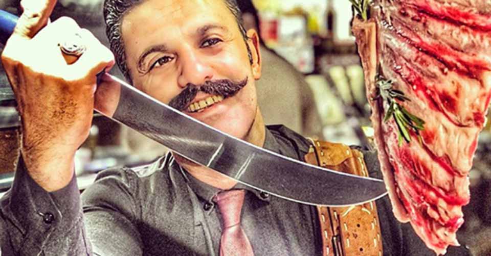 Chi è Knife Man, il macellaio che segue la via del sale come Salt Bae