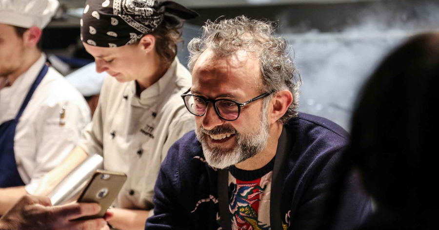 Il Refettorio di Massimo Bottura tra Parigi e Napoli