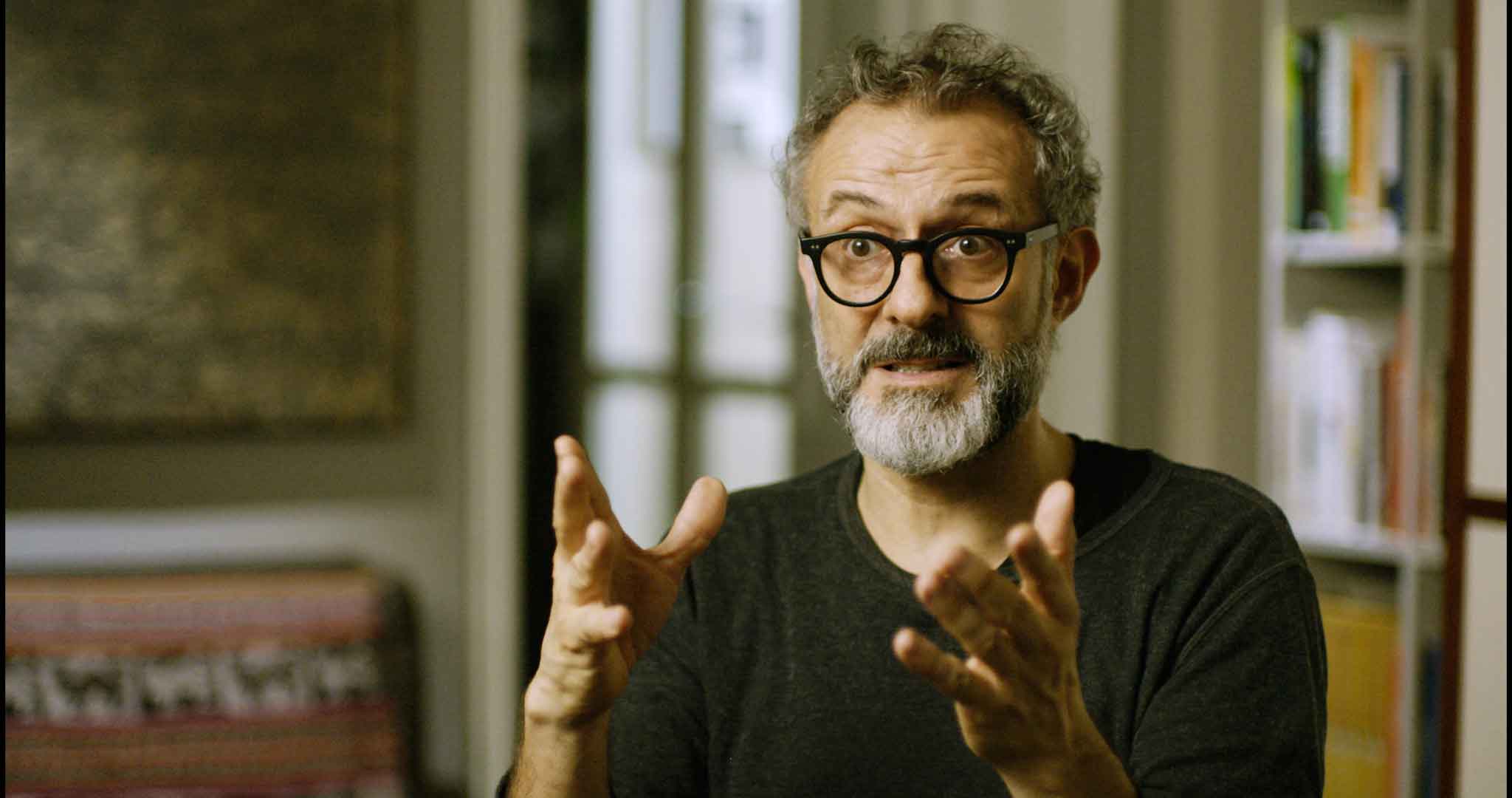 Massimo Bottura ha avuto 865 euro di ristori dal governo. Che rimborso è?