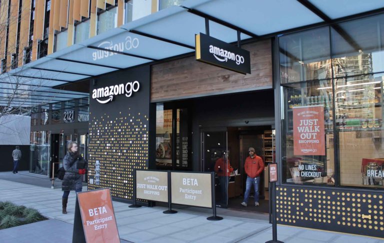 Amazon aprirà 3000 supermercati AmazonGo senza casse e cassieri