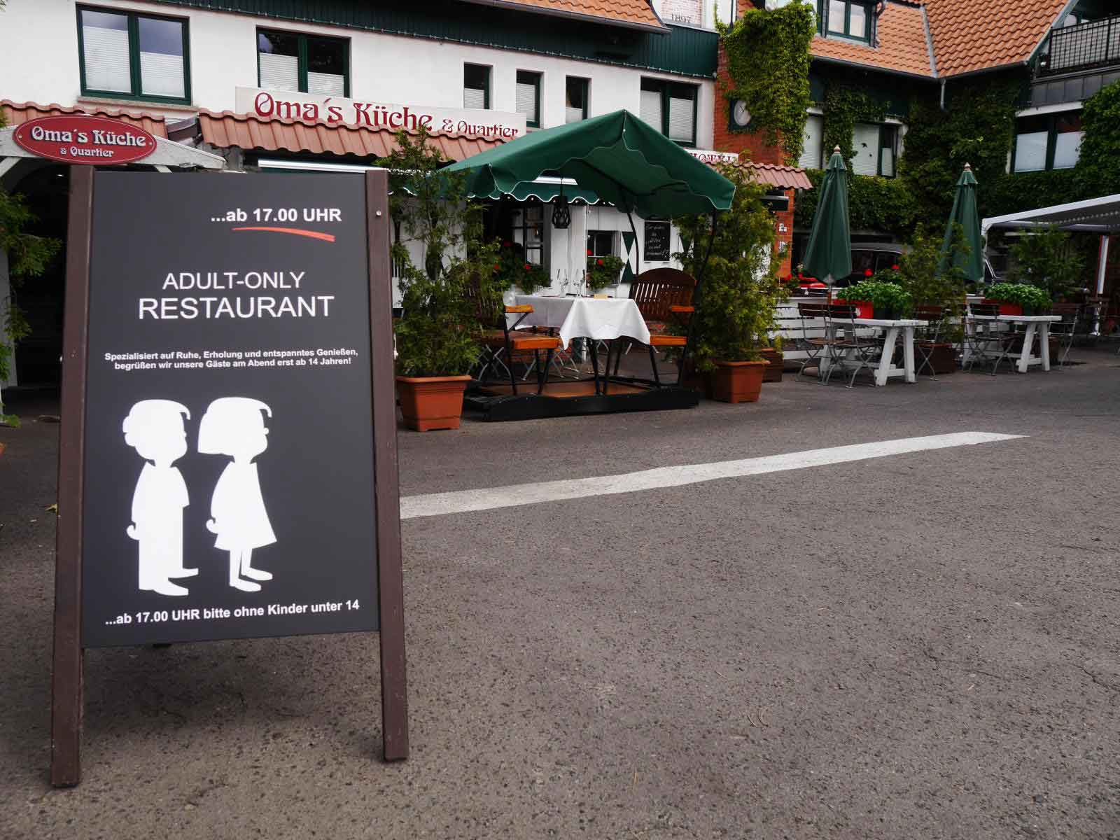 Il ristorante la Cucina della Nonna vieta l&#8217;ingresso dei bambini dalle 17