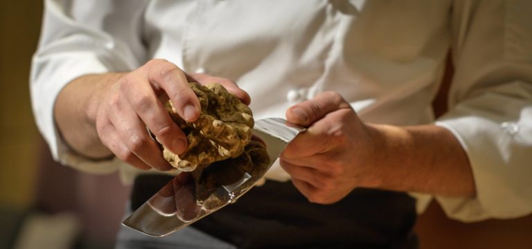 Tartufo Bianco d&#8217;Alba. I 5 migliori indirizzi guidati dalle stelle Michelin